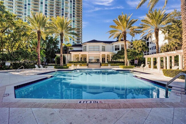 Building Photo - 3155 NE 184th St