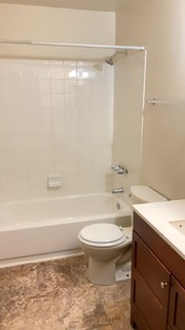 Building Photo - 808 Delaware Ave