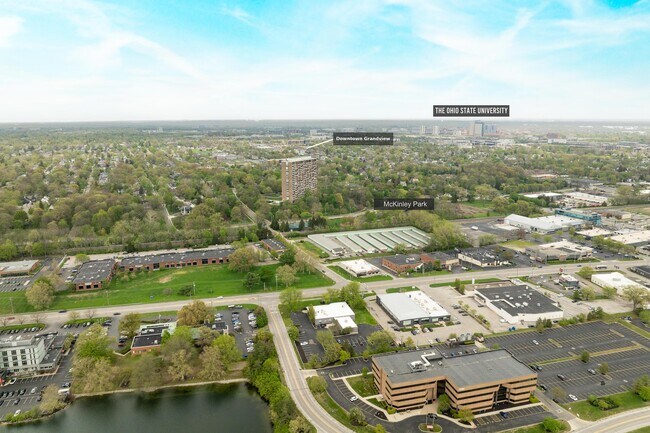 Building Photo - 1000 Urlin Ave