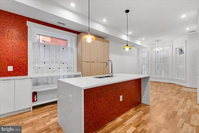 Building Photo - 3169 18th St NW