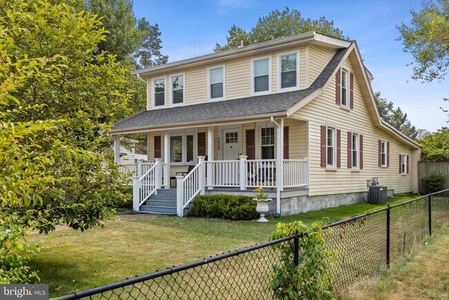 Primary Photo - 4838 Virginia St
