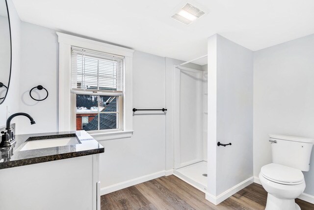 Building Photo - 48 Sever St