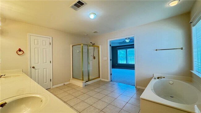 Building Photo - 316 Andridge Ct NW