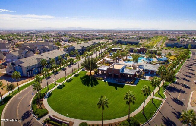 Building Photo - SOLAR home in amenity rich Verrado!