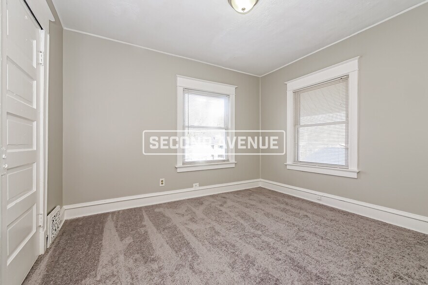 Building Photo - 3317 Agnes Ave