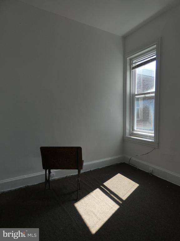 Building Photo - 776 N 26th St