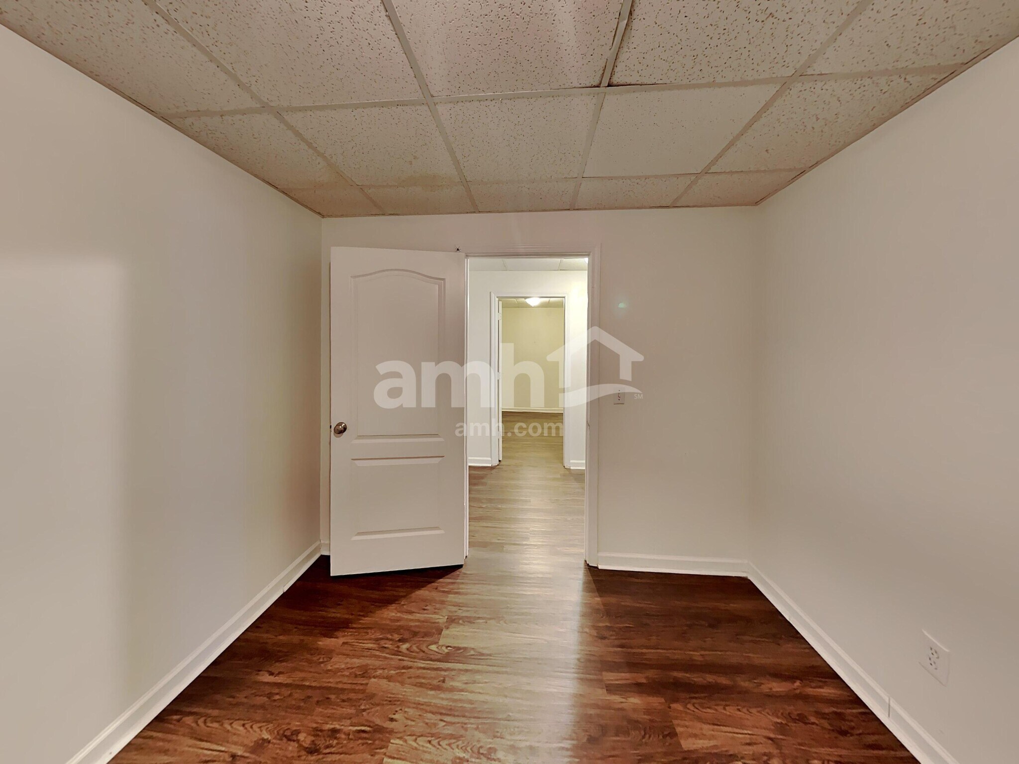 Building Photo - 714 Ridgewood Way