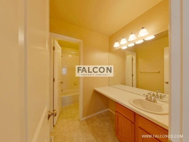 Building Photo - 10525 Black Elk Way