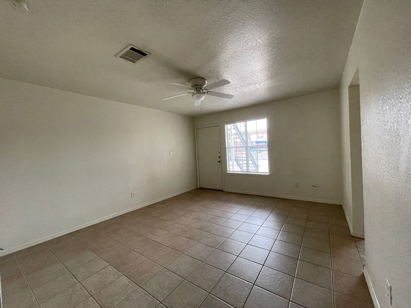 Building Photo - 2808 Cantabrian Dr