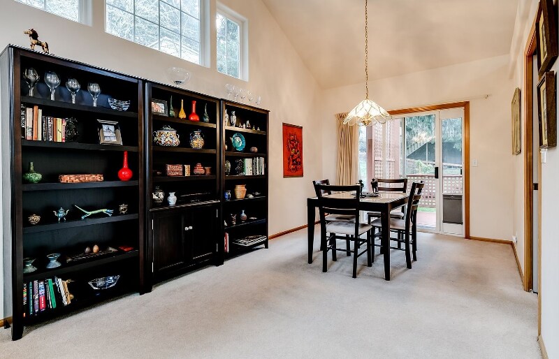Building Photo - 3865 Ashford Dr