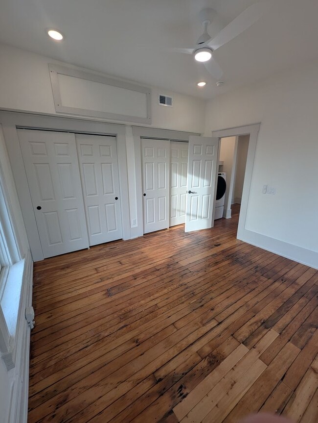 Building Photo - Gorgeous New 1 Bed 1 Bath Apartment in Historic Covington