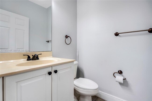 Building Photo - 2540 SW 85th Terrace