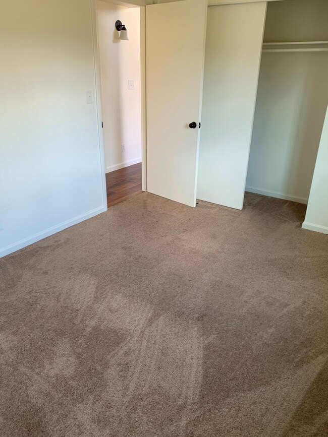 Building Photo - Great Kachina Rental