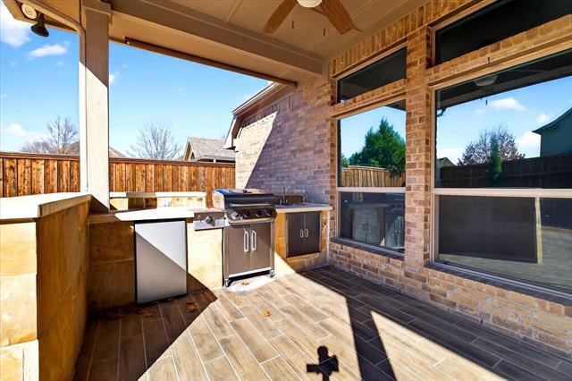 Building Photo - 350 Falstaff Dr