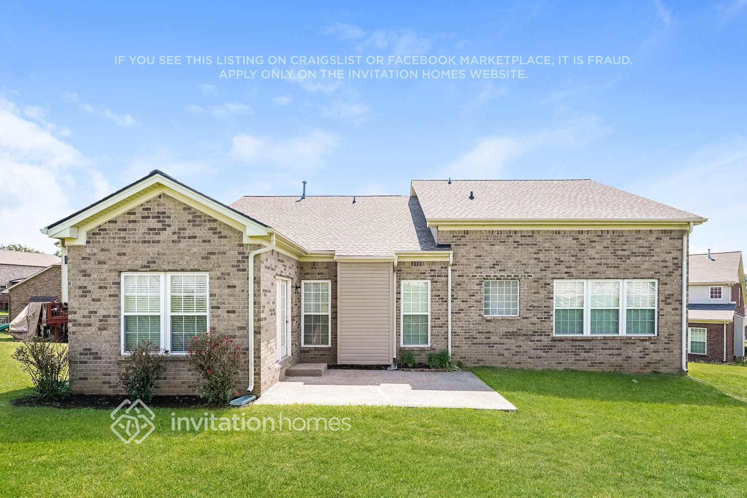 Building Photo - 2201 Oaklawn Ct