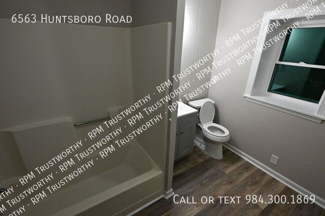 Building Photo - 6563 Huntsboro Rd