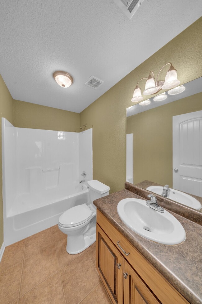 Building Photo - 5098 Branch Point Dr