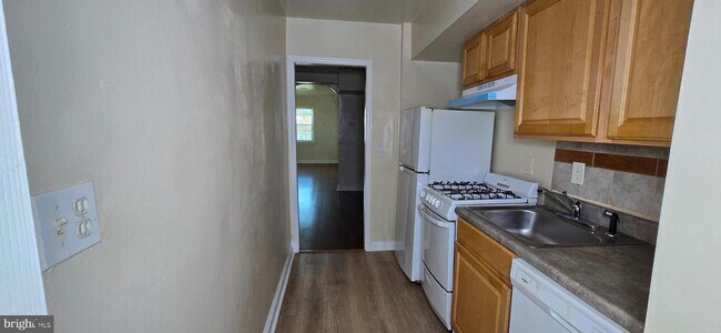 Building Photo - 1255 Meigs Pl NE