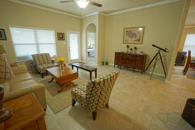 Building Photo - 2908 Edwards Plateau Dr