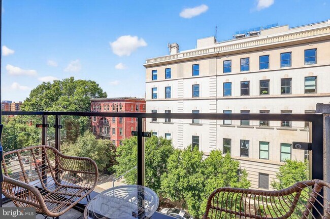 Building Photo - 1634 14th St NW