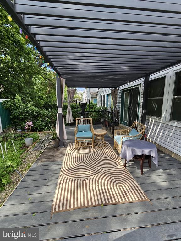 Building Photo - 1400 N Bouvier St