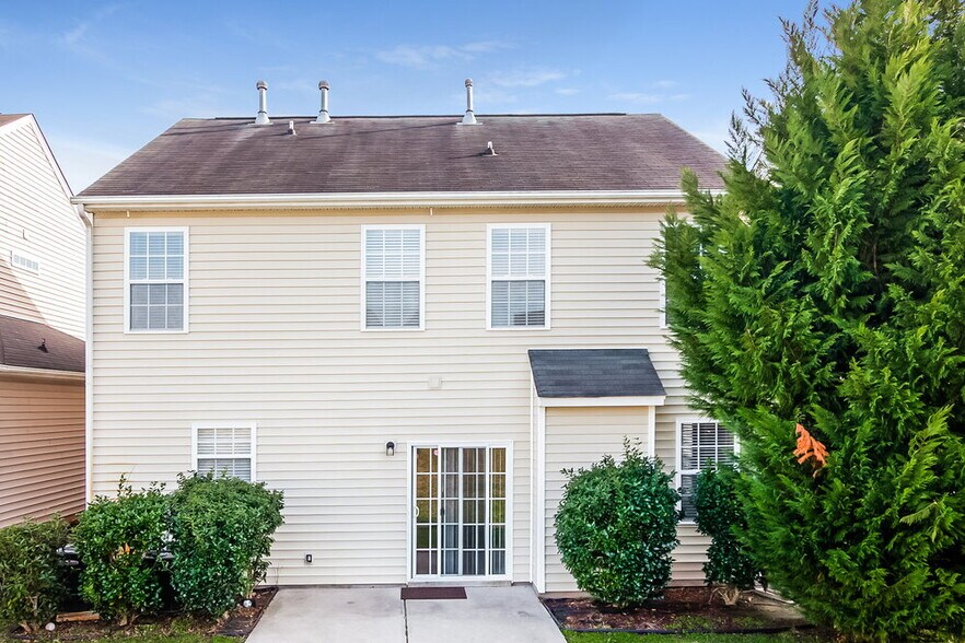 Building Photo - 9572 Turning Wheel Dr