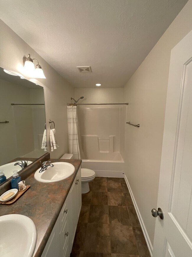 Building Photo - 2126 Grove Landing Way Grovetown, Ga 30813