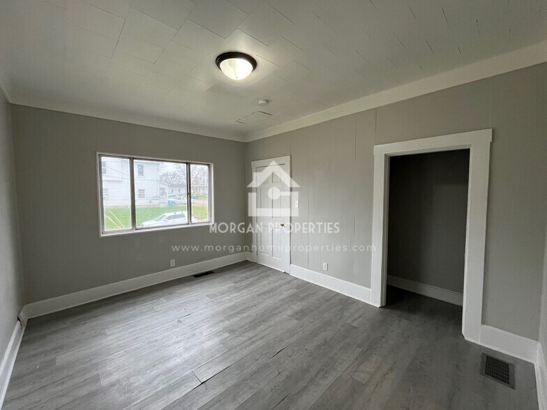 Building Photo - 1104 Thornburg St