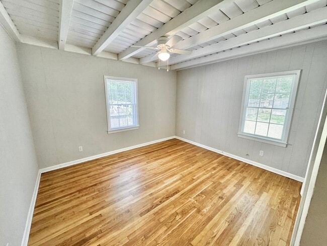 Building Photo - 626 Shotwell St