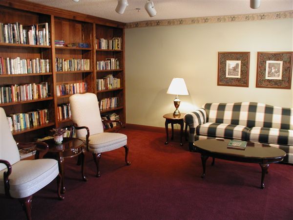 Building Photo - 2700 Marfitt Rd