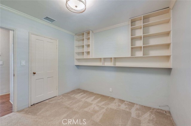 Building Photo - 140 Hazell Way