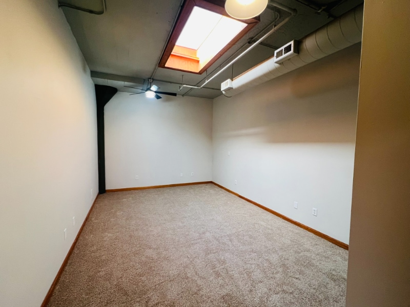 Building Photo - 311 N 8th St