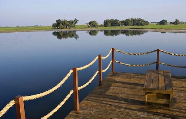 Building Photo - 2012 Santa barbara Ct