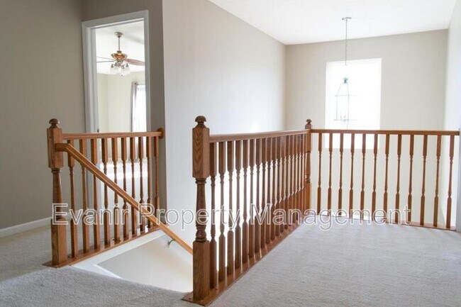 Building Photo - 2257 Murphy Ln E