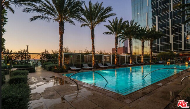 Building Photo - 877 Francisco St