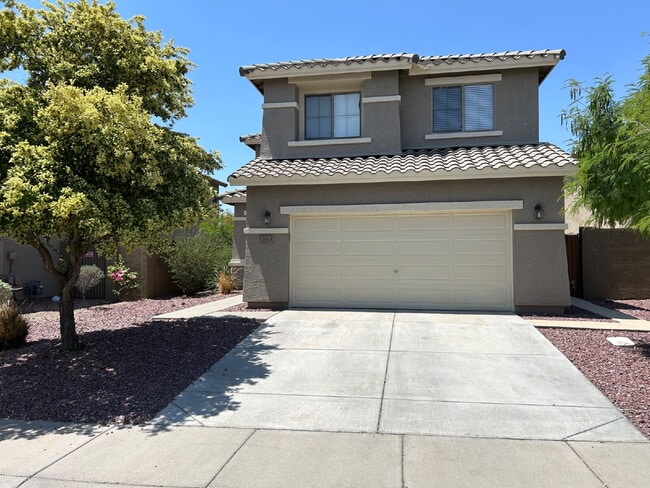 Building Photo - Pets Welcome. Turf backyard. Quiet cul-de-sac lot. Bonus Room/loft. 3 blocks to award winning Ant...