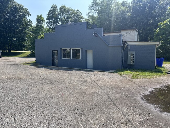 Primary Photo - 5455 Mason Springs Rd