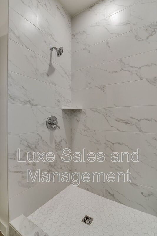 Building Photo - 8301 NW 163rd Ter