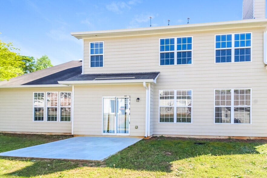 Building Photo - 3985 Yosemite Park Ln