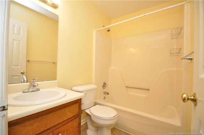 Building Photo - 6104 Deerwood Pl