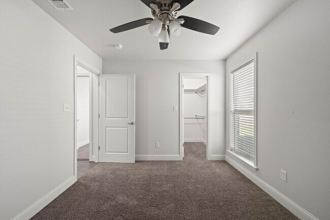 Building Photo - Beautiful 3/2/2 in Frenship ISD