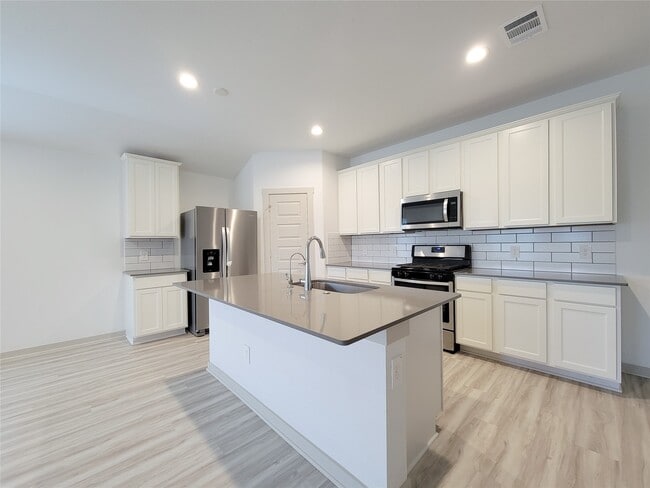 Building Photo - 7015 Halifax Harvest Ln