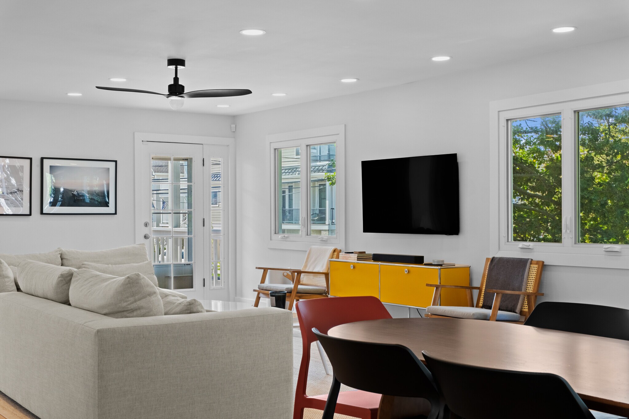 Building Photo - 9417 Winchester Ave