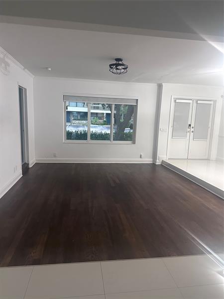 Building Photo - 2810 NE 60th St