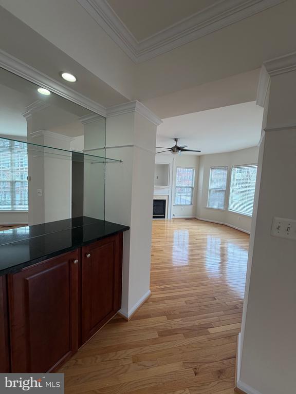 Building Photo - 6256 Shackelford Terrace