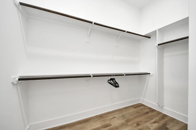 Building Photo - 3909 Maggie St