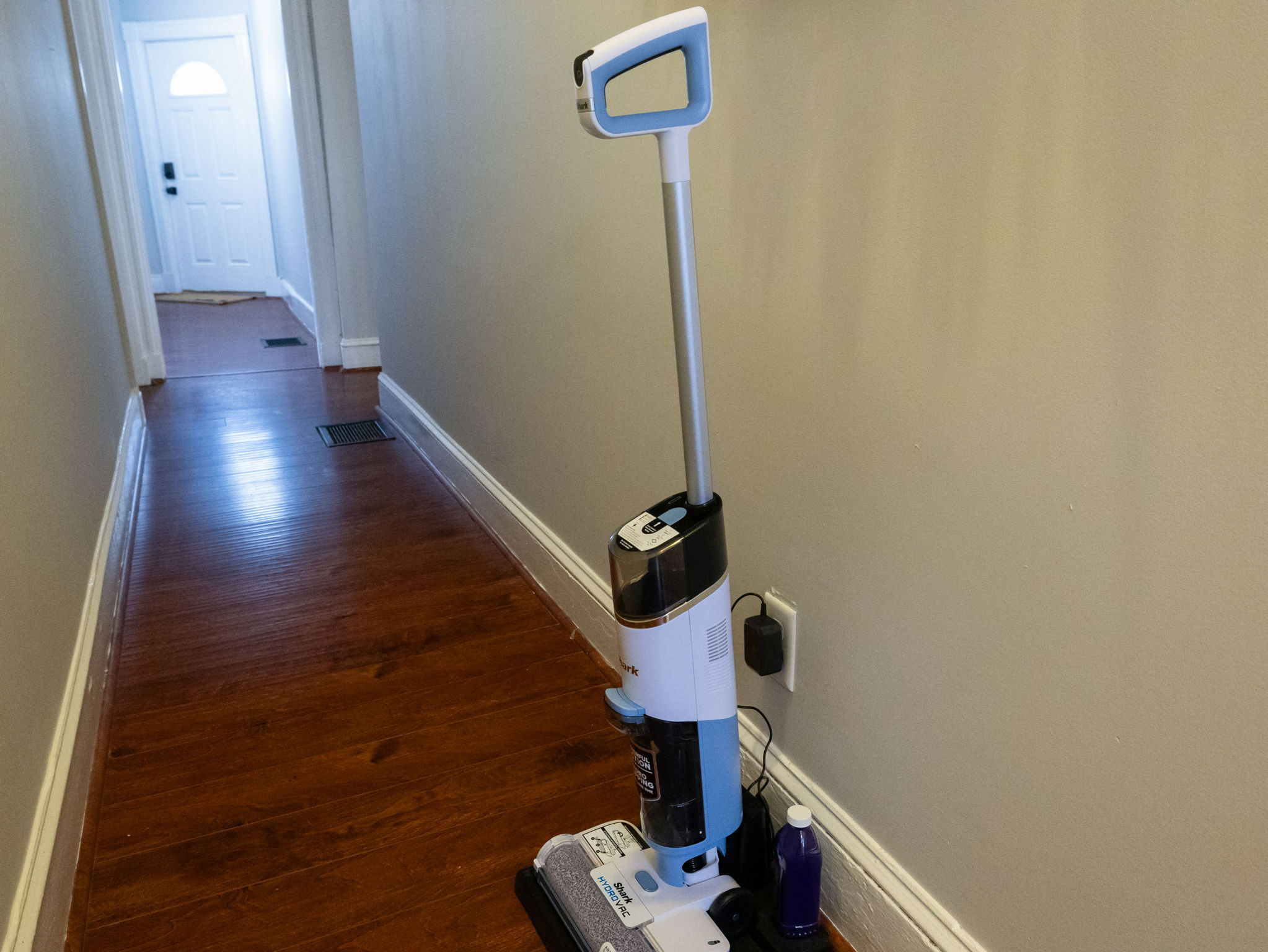 Building Photo - 168 School St