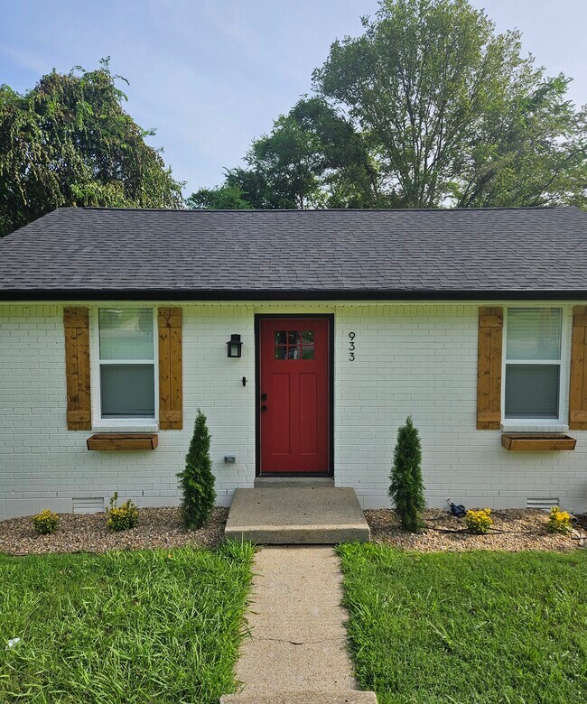 Building Photo - 933 Shearor St
