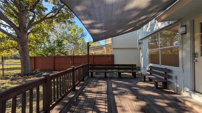 Building Photo - 12927 Marimba Trail