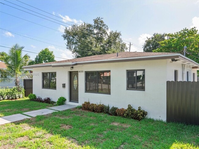 Building Photo - 4020 NW 1st Ave